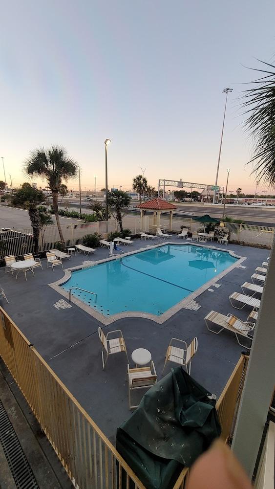 La Quinta Inn By Wyndham Corpus Christi South Esterno foto