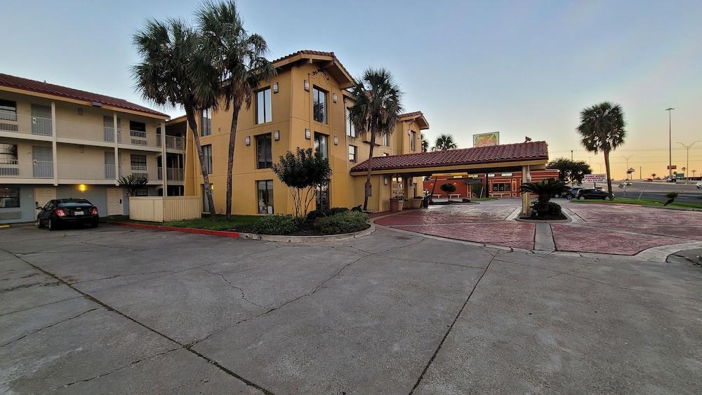 La Quinta Inn By Wyndham Corpus Christi South Esterno foto