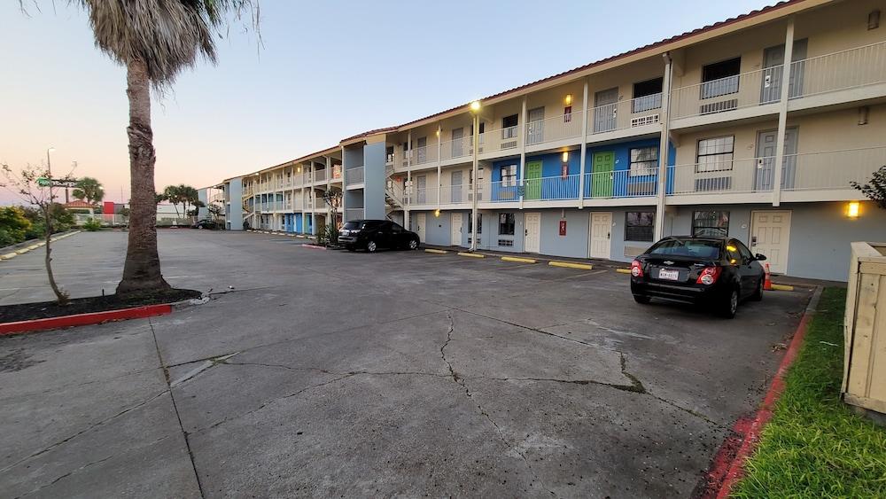 La Quinta Inn By Wyndham Corpus Christi South Esterno foto