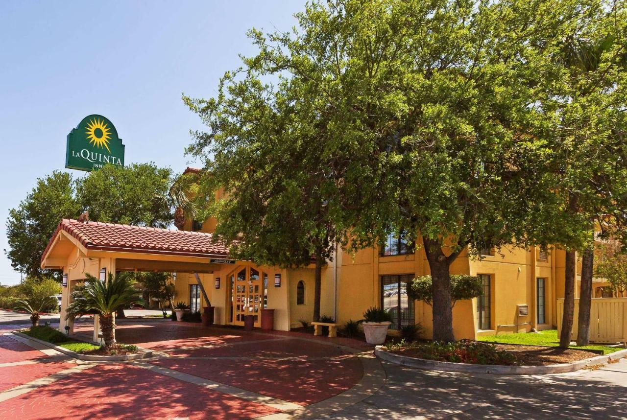 La Quinta Inn By Wyndham Corpus Christi South Esterno foto